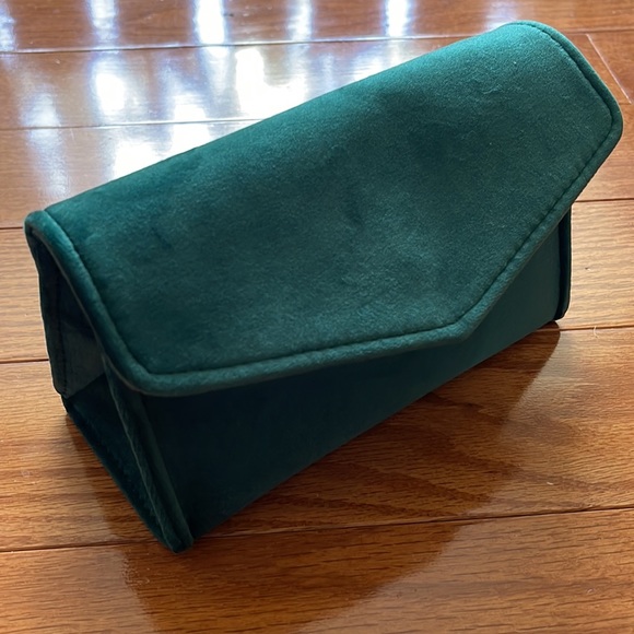 La Mer Cosmetics Makeup Case - Picture 2 of 4